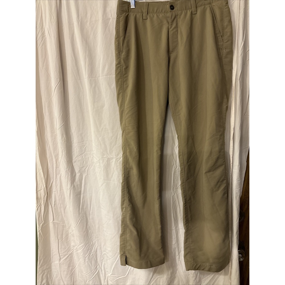 Under Armour Athletic Brown Tan Golf Pants Mens Tag Size  34/32. No Stain/tears
